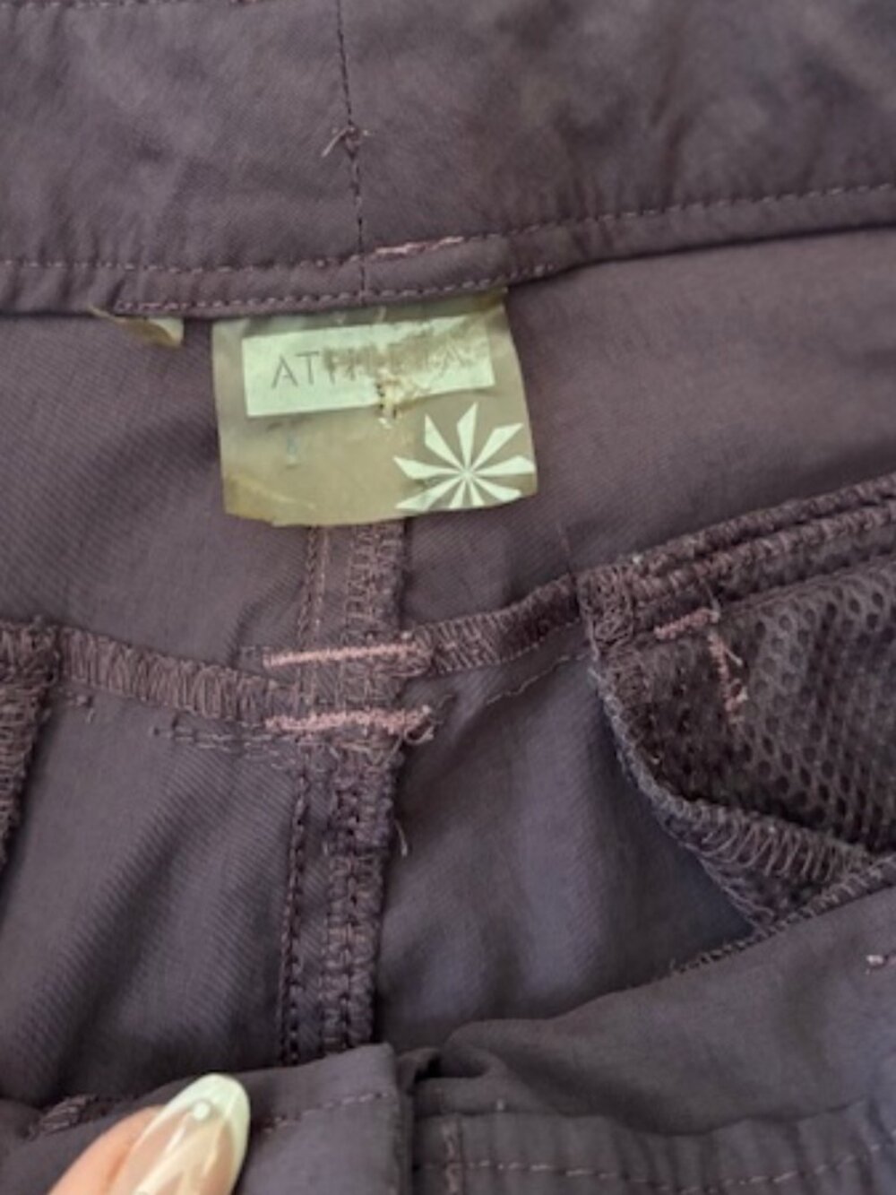 Y2K Athleta low rise cargo pants - size 8 - Picture 6 of 8